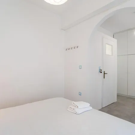 Livadia Seaside 12 Apartment