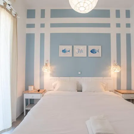 Livadia Seaside 12 Páros